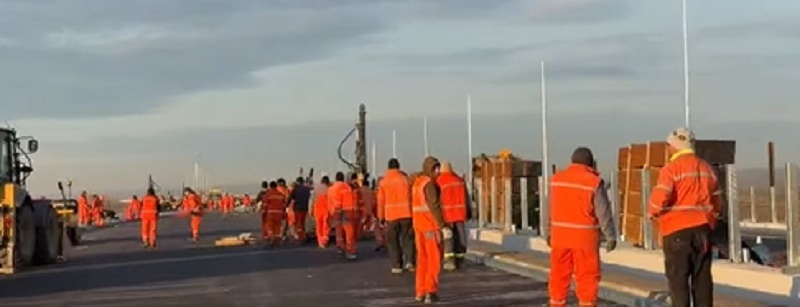 Umbrărescu forțează finalul de an: Vrea 50 de km de autostradă înainte de Revelion VIDEO