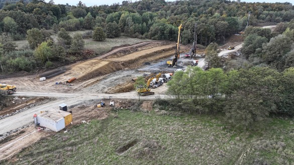 Șantier fără vacanță, cu metodă austriacă, la „Tunelurile pentru urși” FOTO&VIDEO