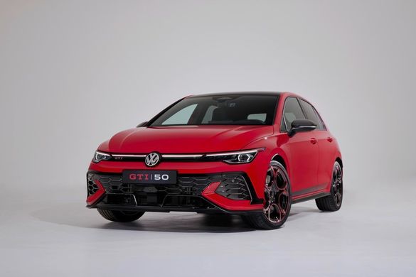 FOTO În 2026 se împlinesc 50 de ani de la debutul primului Volkswagen Golf GTI