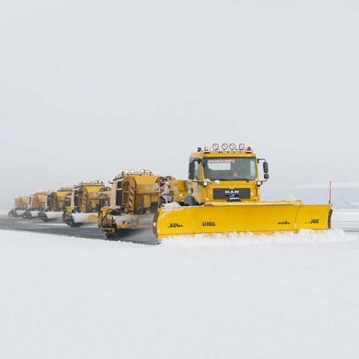 Sute de zboruri anulate pe aeroportul din Amsterdam