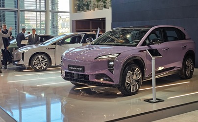 Mașinile producătorilor chinezi, obligate prin lege să-și reducă consumul de energie