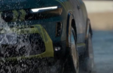 Dezvăluiri ale șefului Renault: Duster din India va fi foarte diferit față de cel din Europa, dar noile componente ar putea fi introduse în producție la Mioveni. „Vom exporta piese din India în România!” - Corespondență din Seul