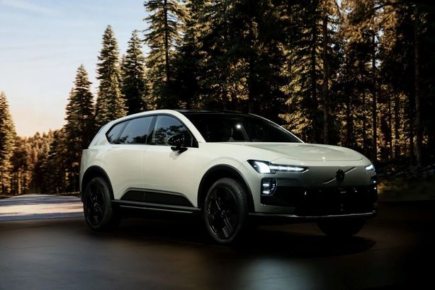 Volvo țintește profituri mai mari din modelul electric EX60 decât din varianta hibridă