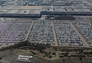 ULTIMA ORĂ Uzina Dacia din Maroc a depășit în premieră fabrica din România