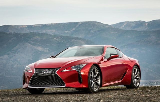 Lexus oprește producția unui model FOTO