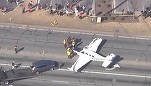 VIDEO Un avion de mici dimensiuni s-a prăbușit în mijlocul unei intersecții aglomerate dintr-un oraș american