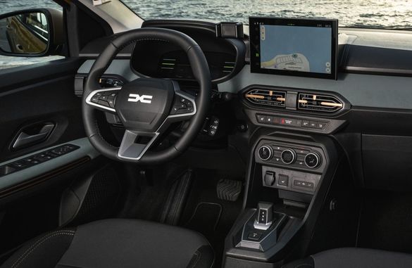 EXCLUSIV VIDEO&FOTO Am testat cea mai puternică Dacia Sandero din istorie împreună cu șeful Dacia. 