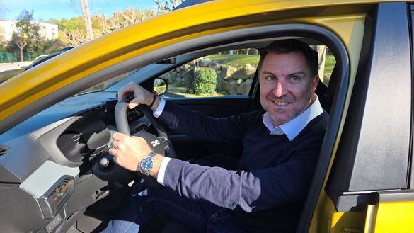 EXCLUSIV VIDEO&FOTO Am testat cea mai puternică Dacia Sandero din istorie împreună cu șeful Dacia. 