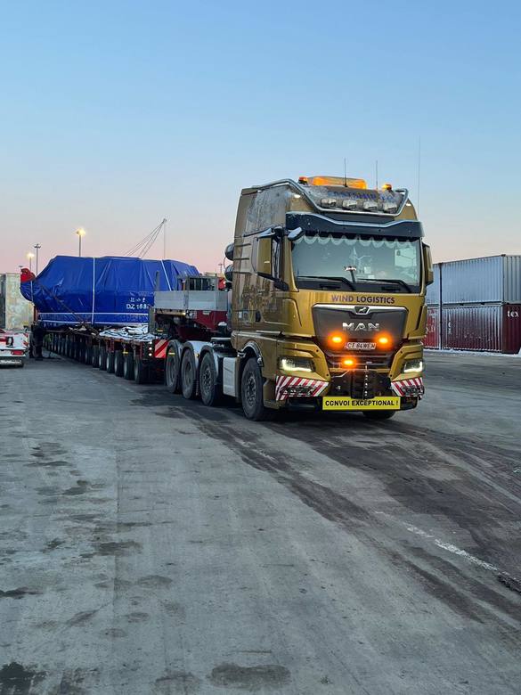 VIDEO Primul tunel rutier de autostradă din România realizat cu utilajul gigant adus din China. Cel mai mare EPB TBM chinezesc exportat în Europa