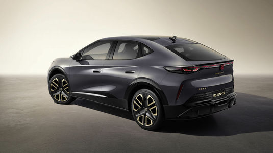 Prima mașină din China care scapă de tarifele vamale la importul în UE, în schimbul unui preț minim