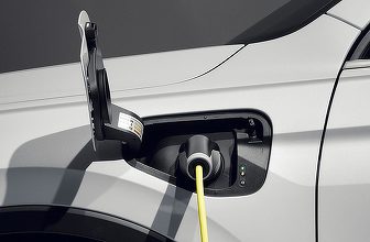 Mașinile electrice finanțate în programe de tip Rabla vor trebui să fie produse în procent de 70% în Europa