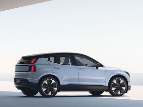 Volvo Cars recheamă zeci de mii de SUV-uri