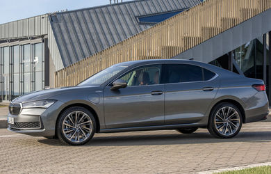 Skoda anunță o nouă motorizare plug-in hybrid pentru Superb