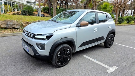 Dacia Spring de 100 CP vine, în sfârșit, pe piața din România. Prețul de listă, mai mic