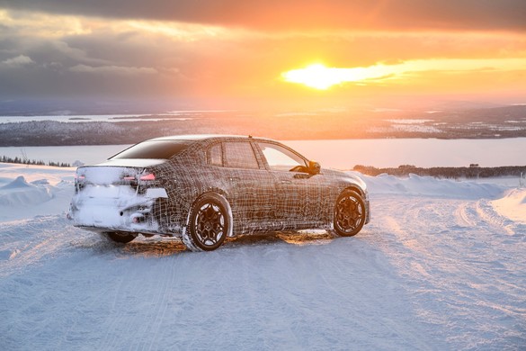 VIDEO&FOTO Primul BMW Seria 3 electric din istorie. Teste finale pe lacurile înghețate din Suedia