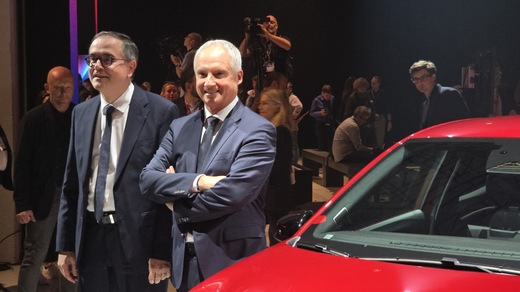 Noua strategie Renault: 36 de modele noi, platforme noi electrice și hibrid, vehicule bazate pe software - Corespondență din Paris