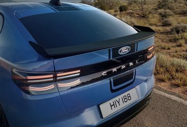 FOTO Ford mărește autonomia pentru modelele electrice și adaugă noi funcții inteligente de asistență 