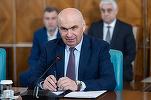 FOTO Intervenție în benzinării pentru scăderea prețului - După nemulțumirile patronatelor, Guvernul modifică mecanismul anunțat anterior. Bolojan promite ”partajarea costurilor între Guvern, mediul privat și cetățeni”