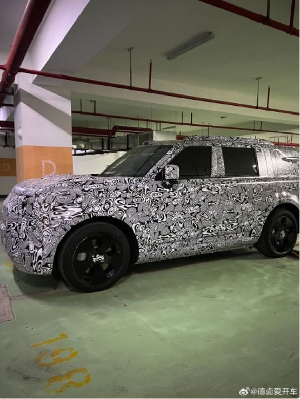 FOTO Lumea automobilului se schimbă. Land Rover Freelander se întoarce, dar va fi produs în China