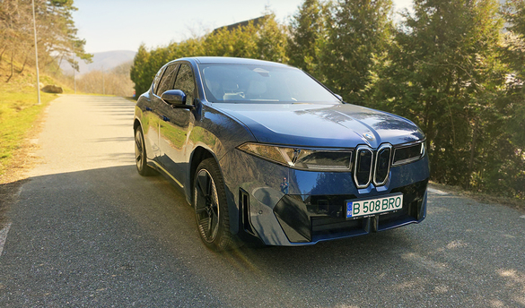 FOTO&VIDEO TEST DRIVE - BMW iX3, prima mașină electrică ce poate merge București – Sibiu și retur fără încărcare 