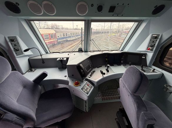 FOTO România a primit un tren ce poate circula cu viteze de până la 200 km/h, de la Alstom