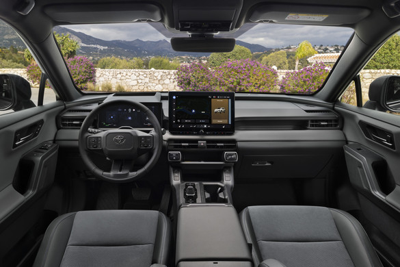 VIDEO&FOTO Noua generație Toyota RAV4 ajunge în Europa