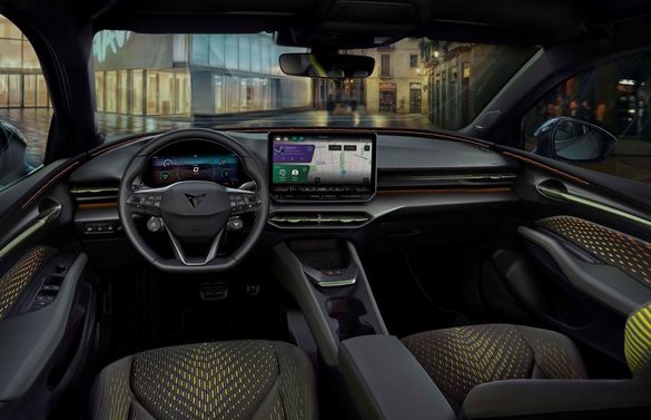 FOTO Cupra a dezvăluit modelul electric Raval, derivat din ID.Polo