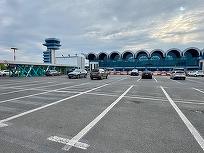 FOTO Schimbări la Aeroportul Otopeni - dispar temporar sute de locuri de parcare, Bolt/Uber vor veni la alt punct