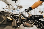 Criză de ulei sintetic auto. Service-urile, avertizate să-și facă stocuri