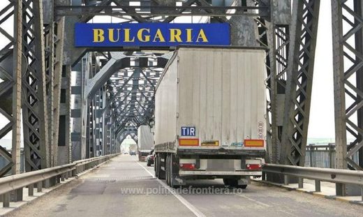 ANUNȚ FOTO Vești bune pentru șoferii care merg spre Bulgaria: Plată online a taxei de pod la Giurgiu – Ruse, sistemul informatic eTarifGiurgiuPod a fost recepționat