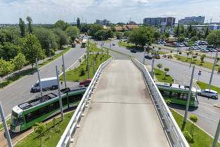 FOTO Două mari parcări redeschise după ce au zăcut nefolosite mulți ani. Ciucu deschide Park&Ride Pantelimon și parcarea „Lia Manoliu” 