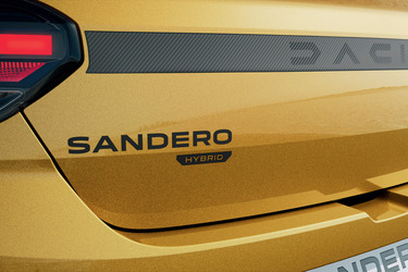 FOTO Dacia deschide comenzile pentru noul Sandero full-hybrid