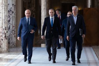 Bolojan și prețul la motorină: Dacă nu se constată o scădere, Guvernul are o nouă schemă de plafonare - va fi promovată în Parlament 