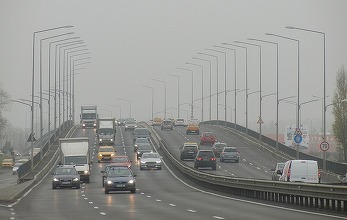 Ciucu vrea să scoată mașinile grele din București. Primăria vrea să extindă restricțiile de tonaj în tot orașul