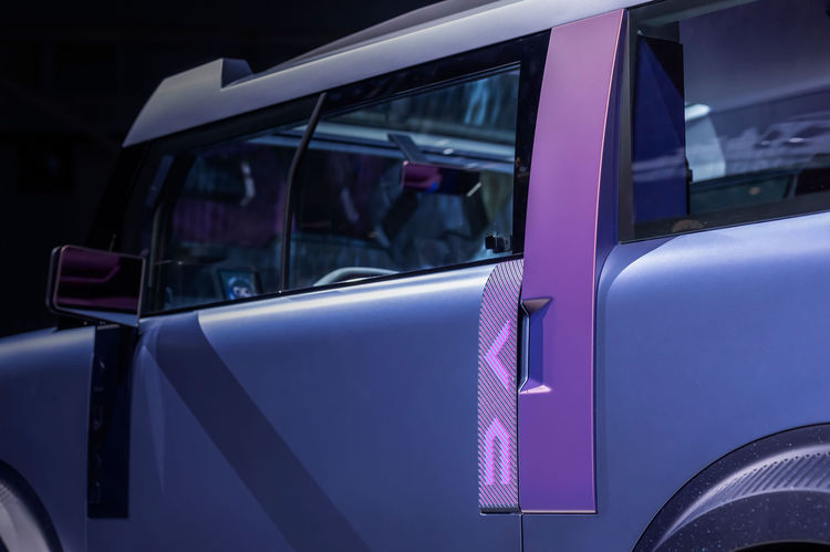 FOTO Dacia Hipster, gata de producția de serie. Brevet înregistrat pentru design