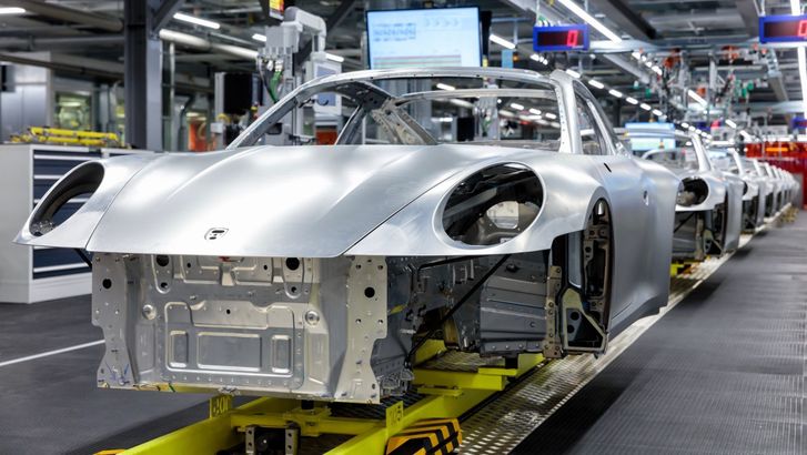 Mii de angajați rămân fără loc de muncă. Concedieri masive în industria auto germană