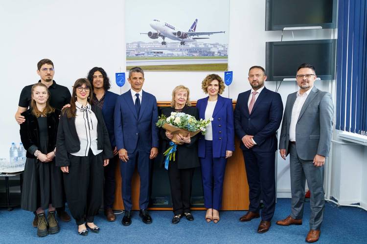 VIDEO&FOTO Aeronava Mircea Lucescu a TAROM, primul Boeing 737 MAX, a efectuat cu succes primul zbor de test