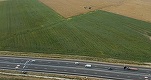 FOTO Alertă trimisă șoferilor. Obiecte metalice aruncate repetat pe partea carosabilă, pe Autostrada A2 