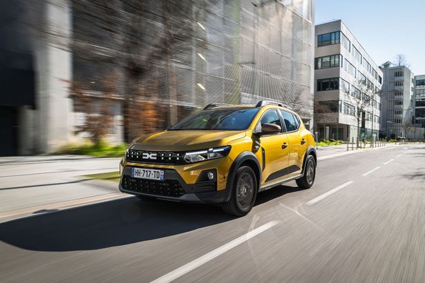 Dacia a deschis comenzile pentru modelul Sandero