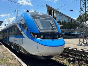 VIDEO PREMIERĂ în România, pregătită de mulți ani. Primul tren chinezesc intră pe șine
