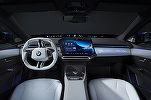 Schimbare majoră la BMW: renunță la butoane fizice. Clienții preferă să poarte conversații cu mașinile lor