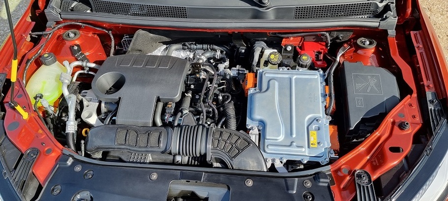 Horse, companie cu uzină în România, explică de ce e mai bun un motor de 1.2 litri decât unul de 2.0 litri