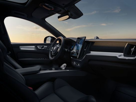FOTO Volvo retrage modelul electric EX40 din SUA și lansează în schimb noi mașini PHEV, inclusiv în Europa
