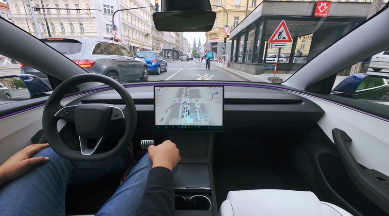 VIDEO Mașini noi cu abonament. Autorizare iminentă în toată UE după mesajul transmis de Ursula von der Leyen. Crește lista țărilor europene care au aprobat sistemul de conducere (semi) autonomă de la Tesla