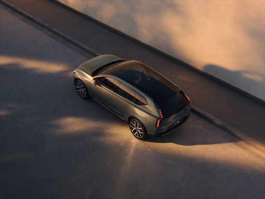 Volvo EX60, în premieră în România la Salonul Auto București. SUV-ul electric promite până la 810 km autonomie