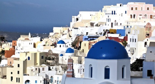 Grecia elimină cota redusă de TVA de care beneficiau șase insule populare în rândul turiștilor