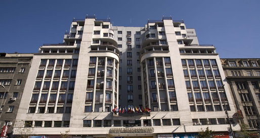 Hotelul Ambasador din București a fost scos la vânzare cu 11,5 milioane de euro