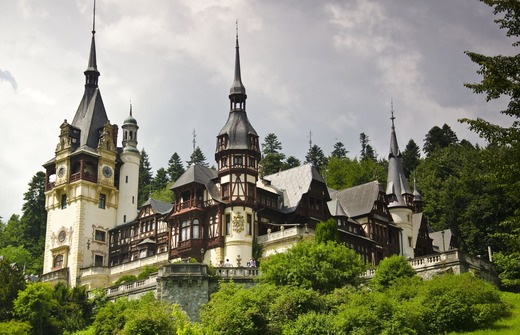 Peste 1,7 milioane de străini s-au cazat în hoteluri și pensiuni din România în primele nouă luni, cu 18,5% în creștere
