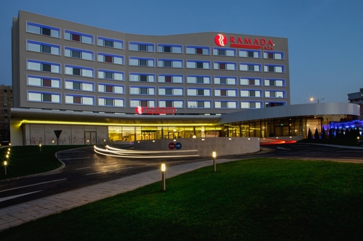Radu Berceanu a investit 14 mil. euro pentru transformarea hotelului Jiul din Craiova în Ramada Plaza