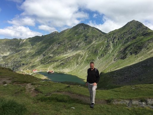 Președintele Iohannis a urcat pe munte, la Bâlea Lac: Avem probabil cele mai spectaculoase peisaje din Europa